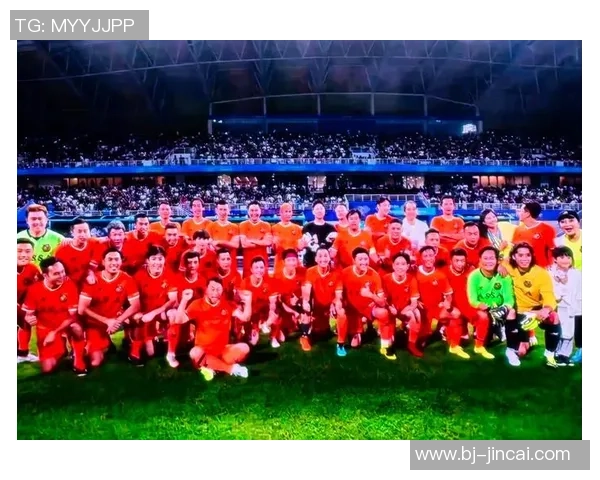 香港足球明星队专业训练与发展探索助力青少年足球梦想