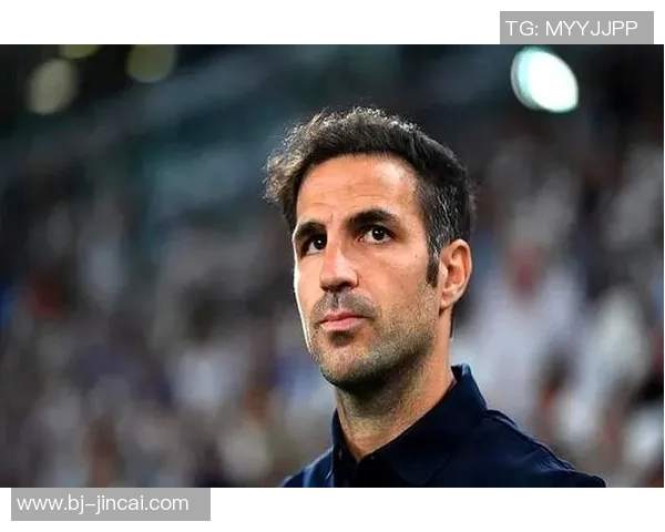 年轻球员逆袭足球明星展现实力与自信引发赛场新风潮 年轻球员逆袭足球明星展现实力与自信引发赛场新风潮